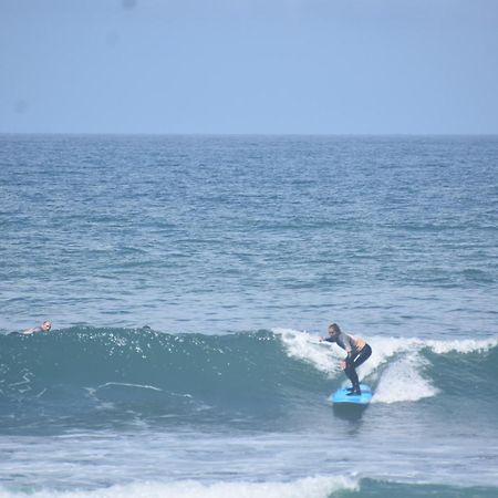 Surf Yoga Ericeira Guest House المظهر الخارجي الصورة
